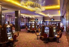 9dgs net Slots Bonus Round Free Spin Feature ပြင်ဆင်နေသည့် မြင်ကွင်း